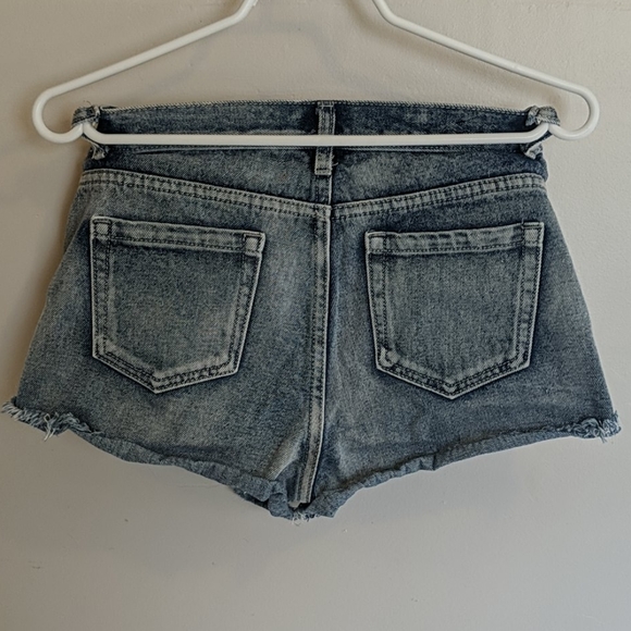 Distressed Parasuco Denim Jean Shorts - Picture 2 of 3